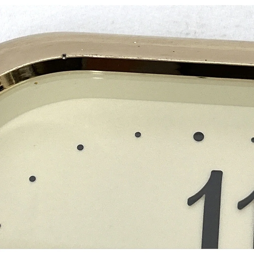 Vintage Seiko Quartz Wall Clock Gold Tone Frame QAF057G 10